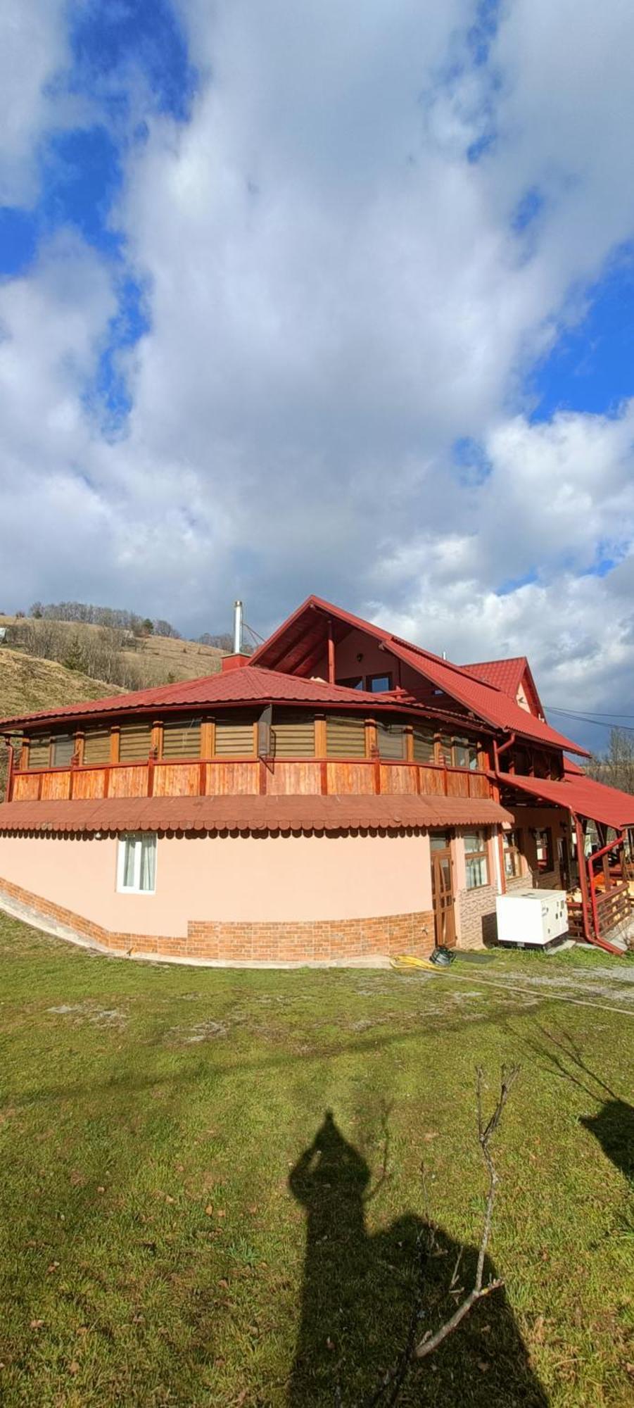 Cabana Daianna si Jessica Poiana Vadului Exterior foto