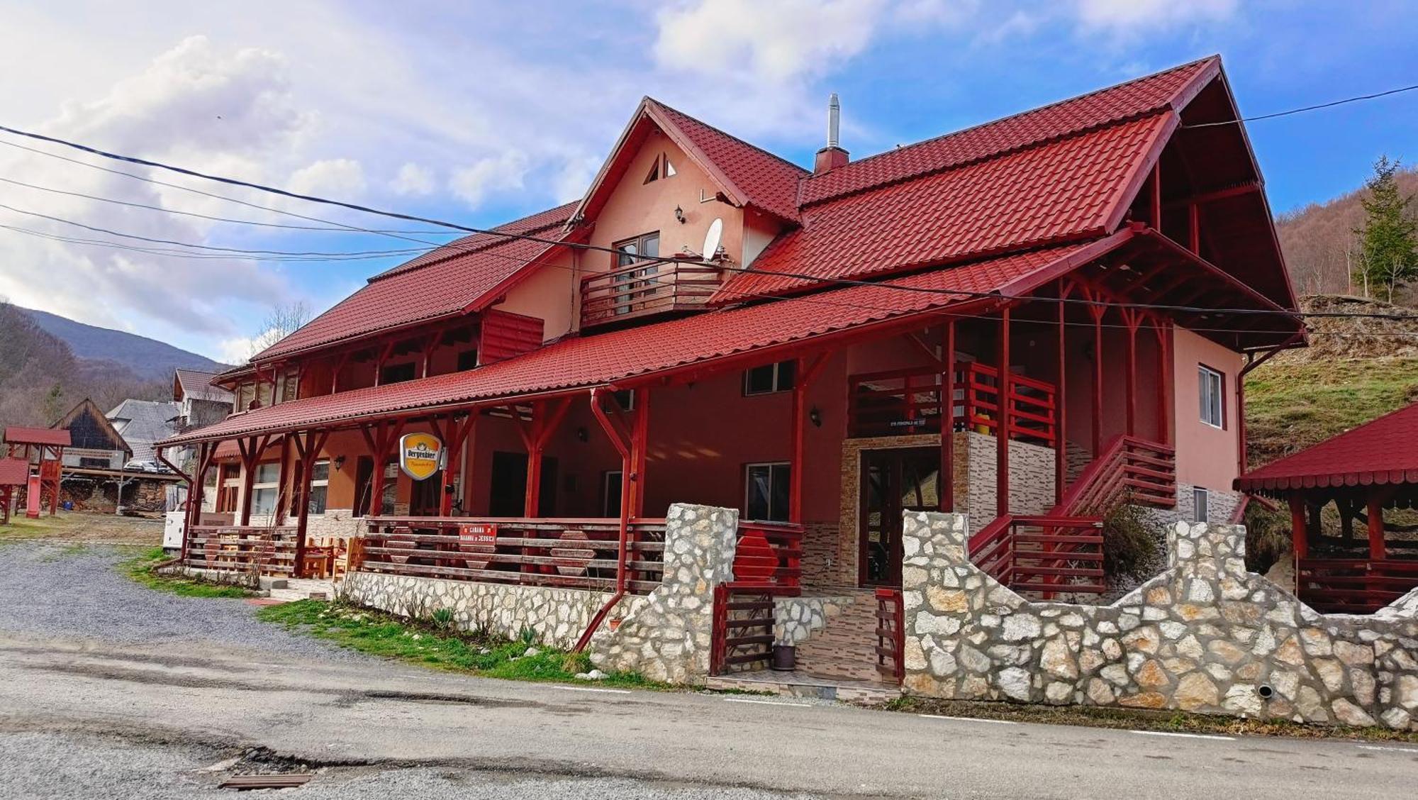 Cabana Daianna si Jessica Poiana Vadului Exterior foto
